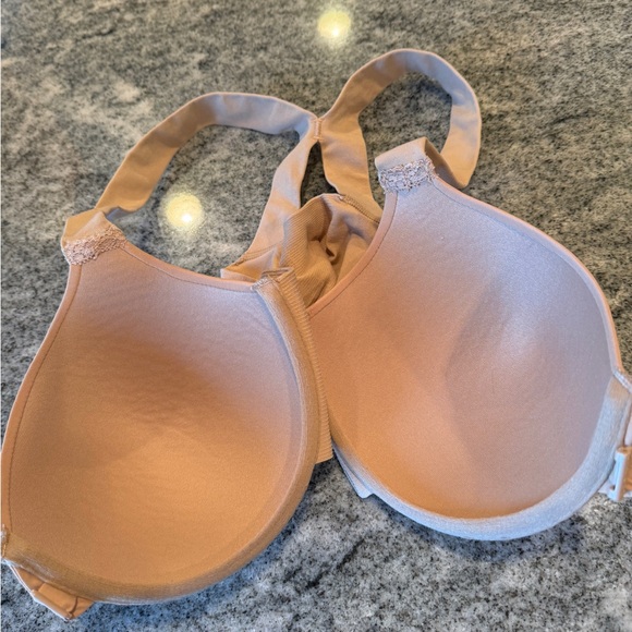 SPANX bra size 36D - Picture 3 of 6